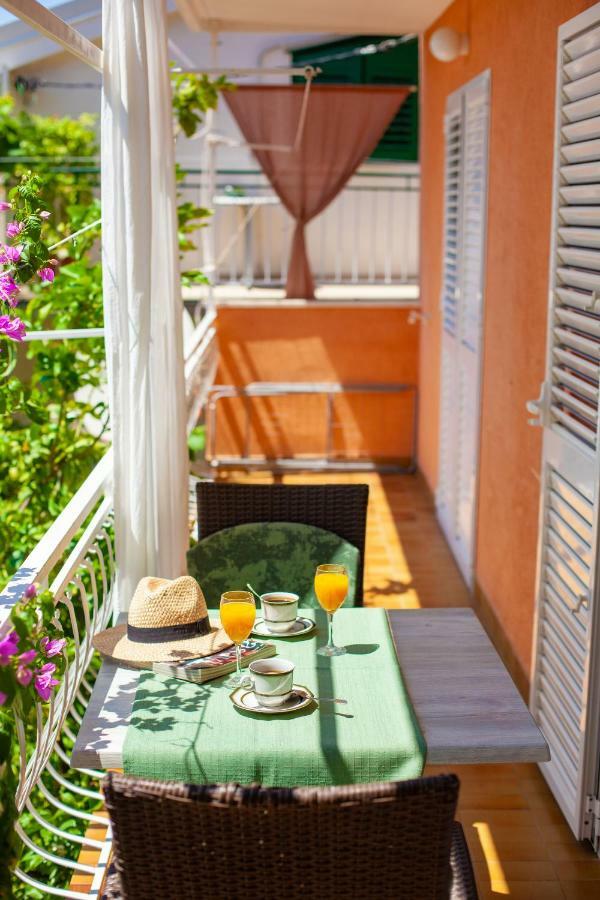 Apartmani "Miso" Podgora Εξωτερικό φωτογραφία