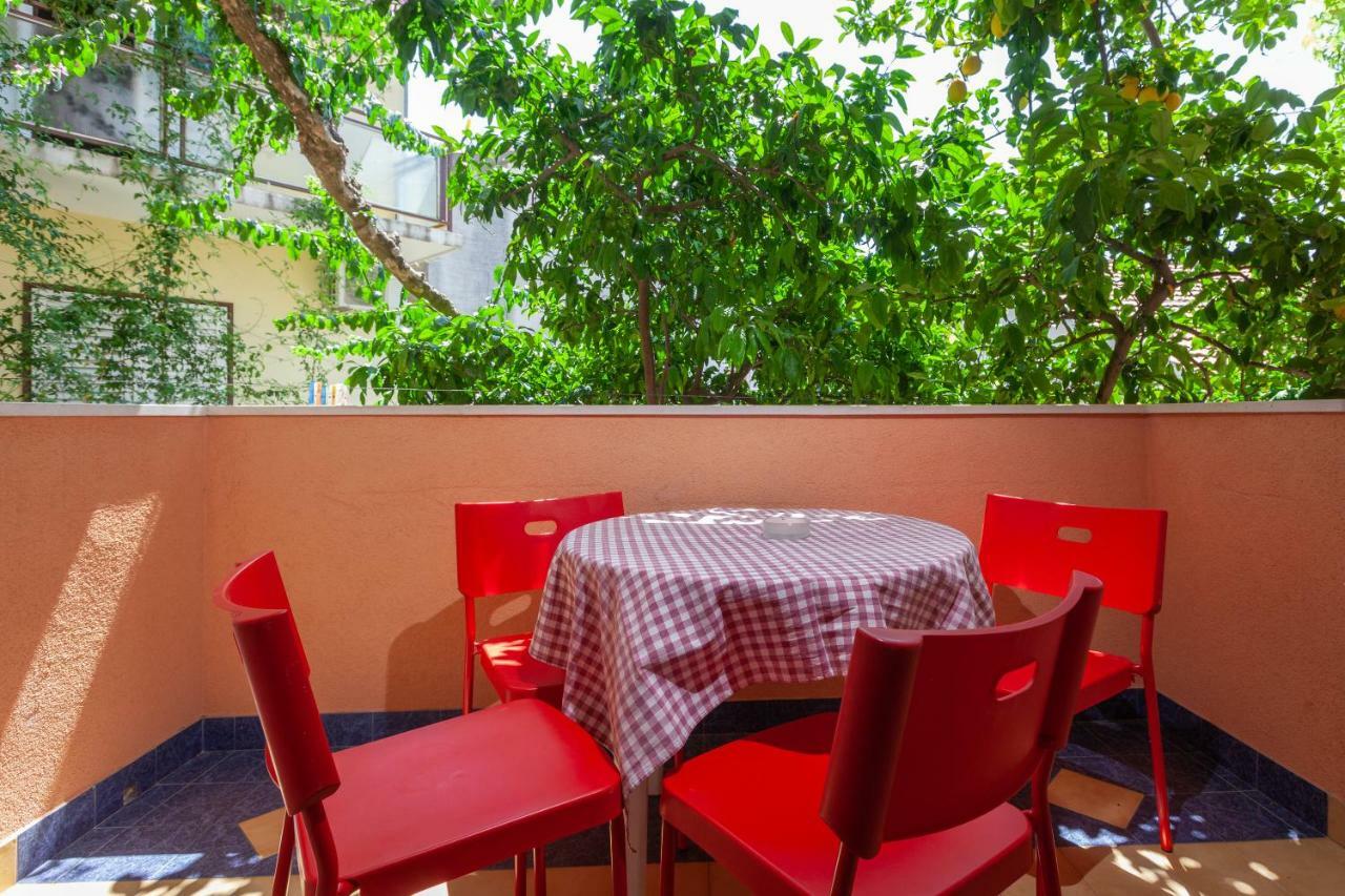 Apartmani "Miso" Podgora Εξωτερικό φωτογραφία